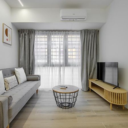 Dobo Madrid Numancia Apartment ภายนอก รูปภาพ