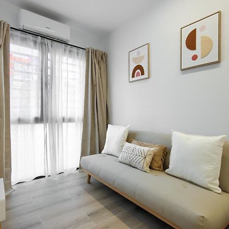 Dobo Madrid Numancia Apartment ภายนอก รูปภาพ
