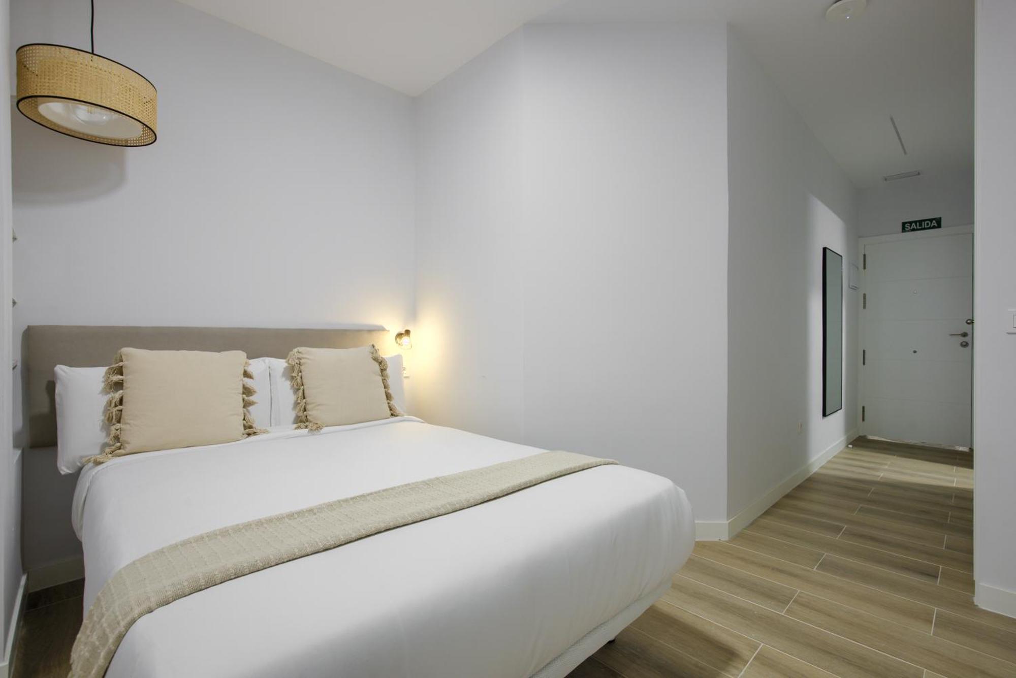 Dobo Madrid Numancia Apartment ภายนอก รูปภาพ