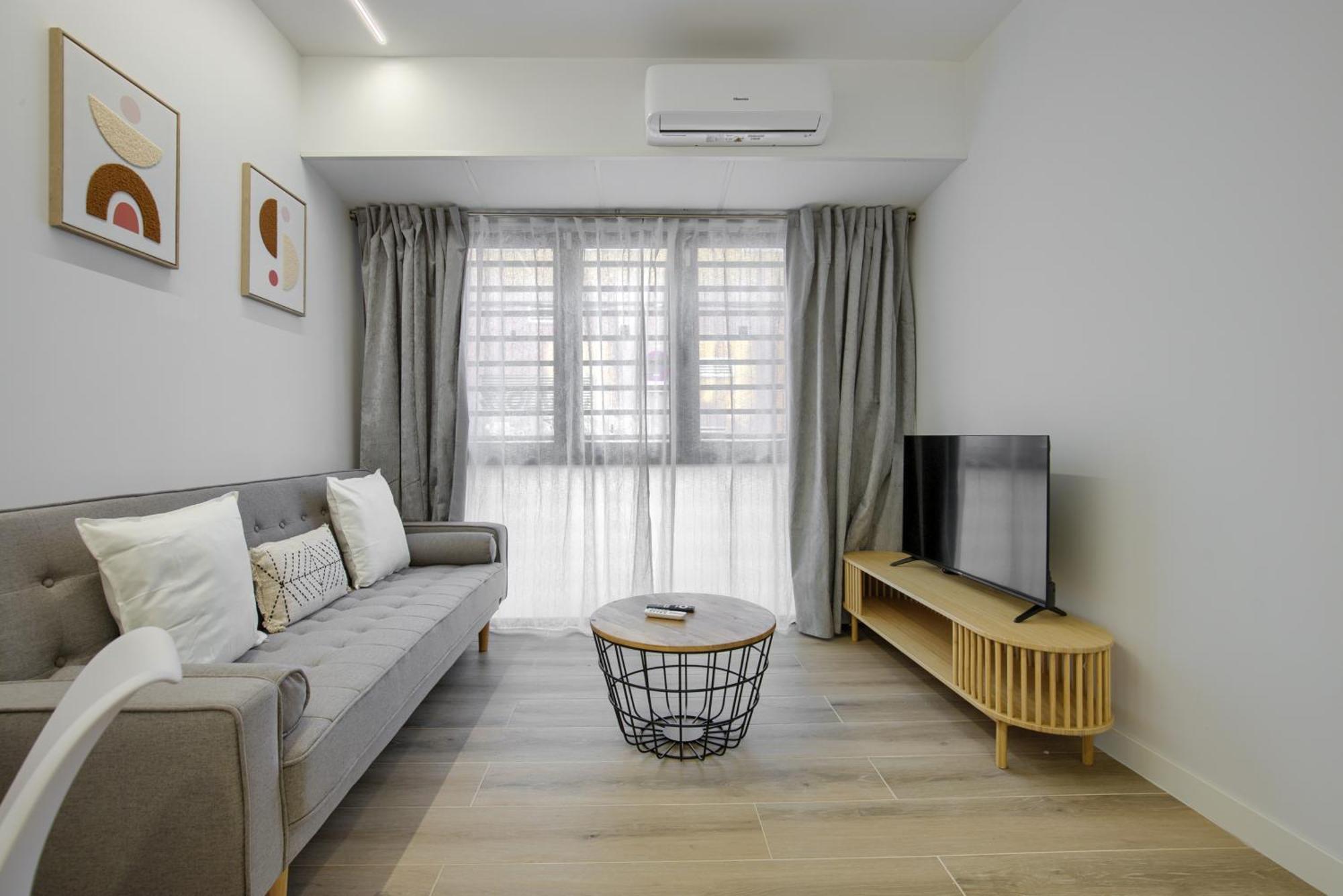 Dobo Madrid Numancia Apartment ภายนอก รูปภาพ