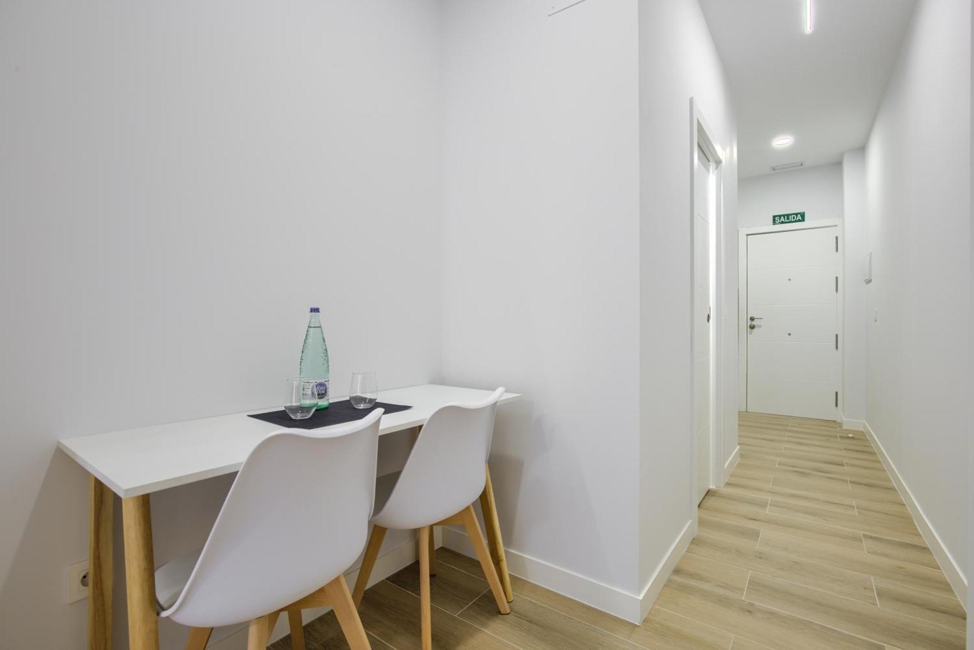 Dobo Madrid Numancia Apartment ภายนอก รูปภาพ