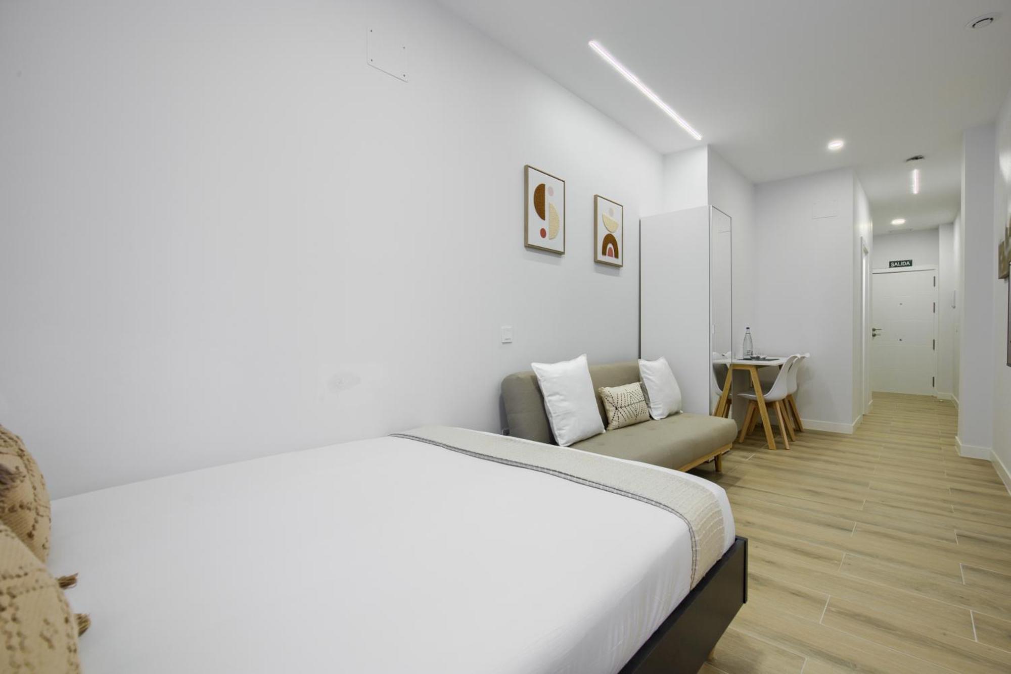 Dobo Madrid Numancia Apartment ภายนอก รูปภาพ