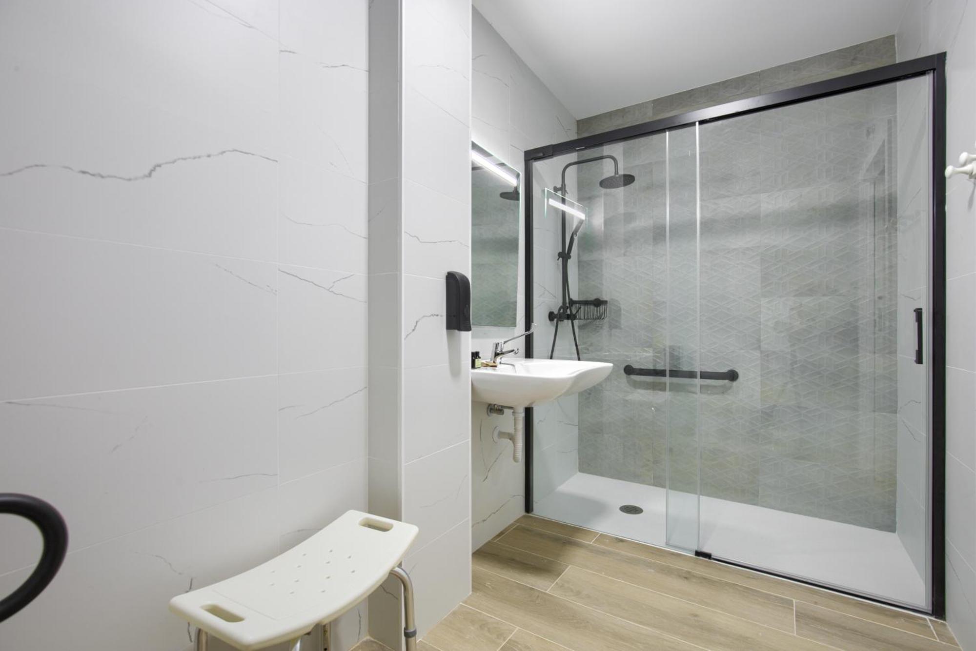 Dobo Madrid Numancia Apartment ภายนอก รูปภาพ